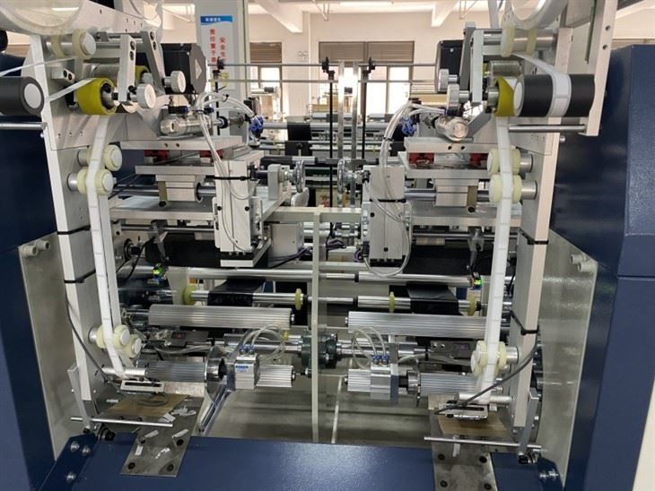 MFG-400*2 Double Channel Plastic Trash Garbage Bag On Roll Bag Making Machine With Labeling Device MFG-400*2 Double Channel Plastic Trash Garbage Bag On Roll Bag Making Machine With Labeling Device